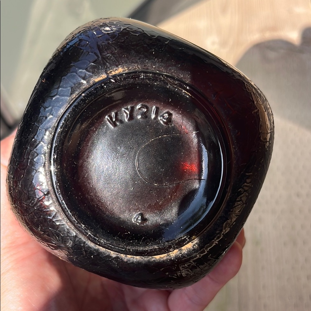 1960’s Grand Old Parr Scotch Whiskey - Brown Glass Bottle - Picture 4 of 4